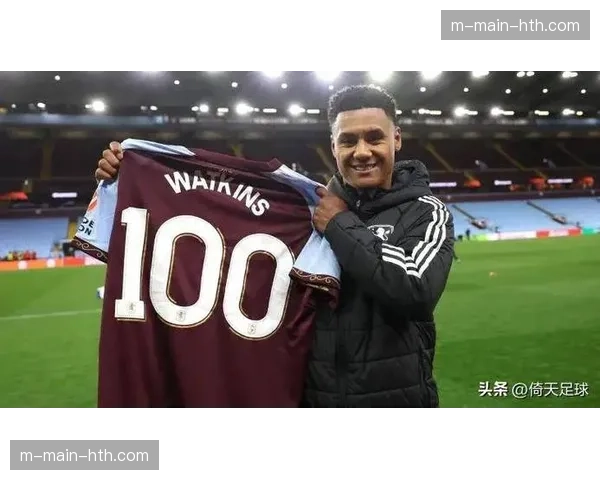 阿斯顿维拉4-2力克曼联，沃特金斯帽子戏法闪耀 Villa Park